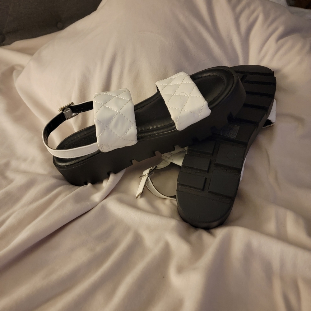 White and black quilted platform sandals size 8